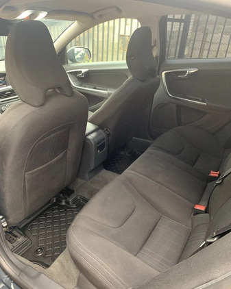 Volvo S60 cena 32500 przebieg: 250000, rok produkcji 2011 z Warszawa małe 232